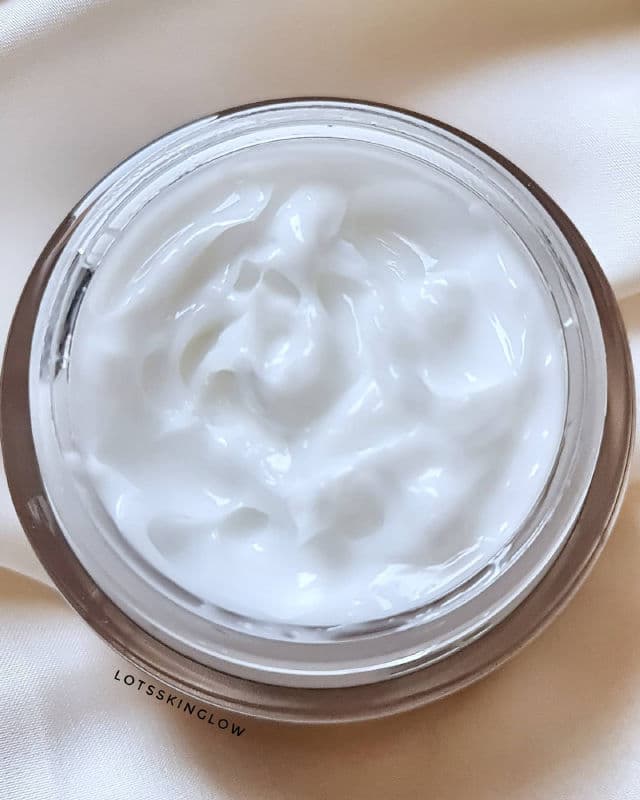 L'ESSENTIAL Rhodiola Lively Triple Cream review photo by Jonette