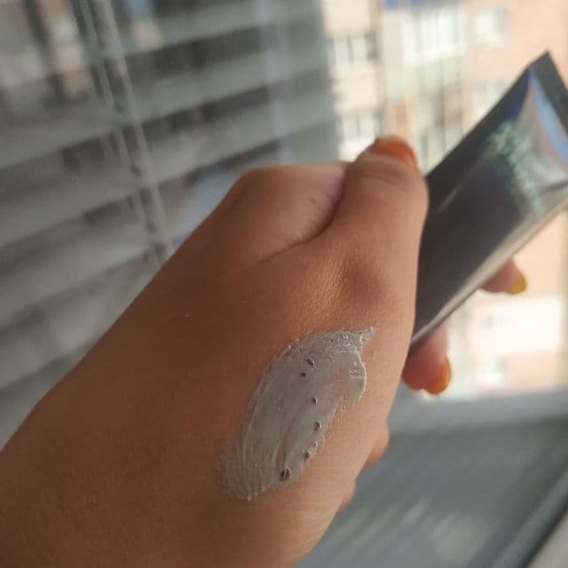 Biorace Pore Purifying Spirulina & Tea Tree Clay Mask review photo by JuliaUkraine