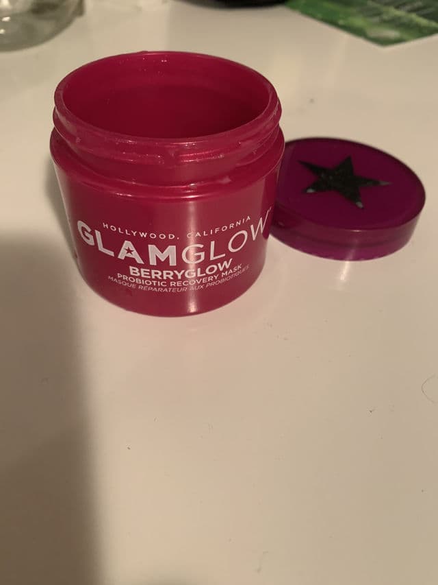 GlamGlow Berry Glow Probiotic Recovery Face Mask review photo by JustHitPan