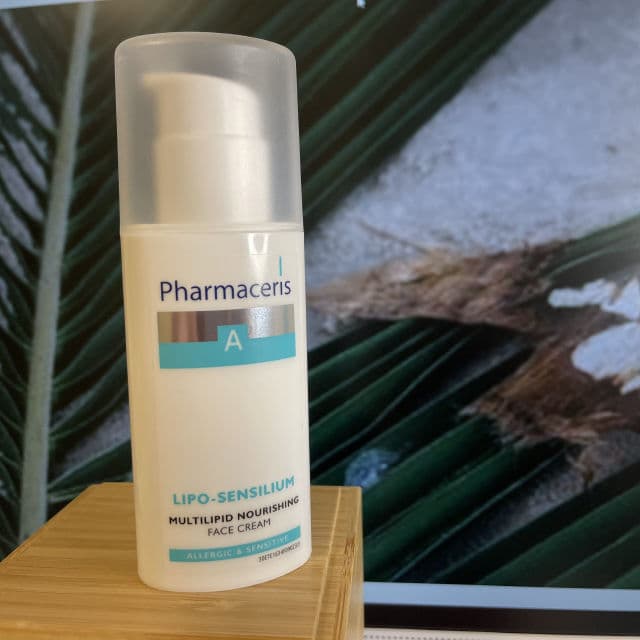 Pharmaceris Lipo-Sensilium Multilipid Nourishing Face Cream review photo by Justyna313M