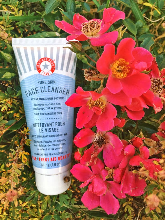 First Aid Beauty Facial Cleanser review photo by KWYNBeauty