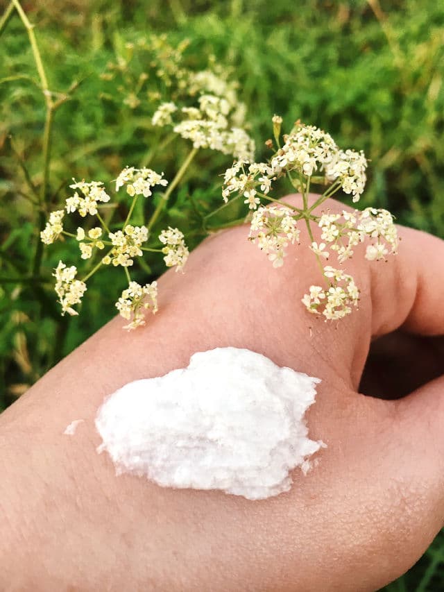 First Aid Beauty Facial Cleanser review photo by KWYNBeauty