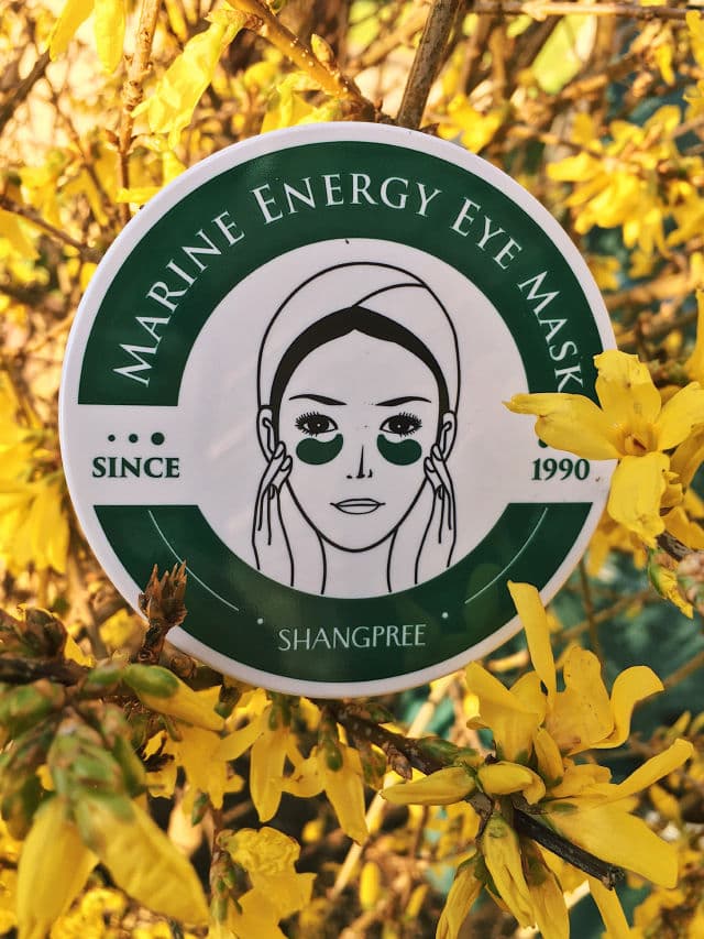 Shangpree Marine Energy Eye Mask review photo by KWYNBeauty