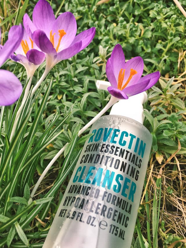 Rovectin Skin Essentials Conditioning Cleanser review photo by KWYNBeauty