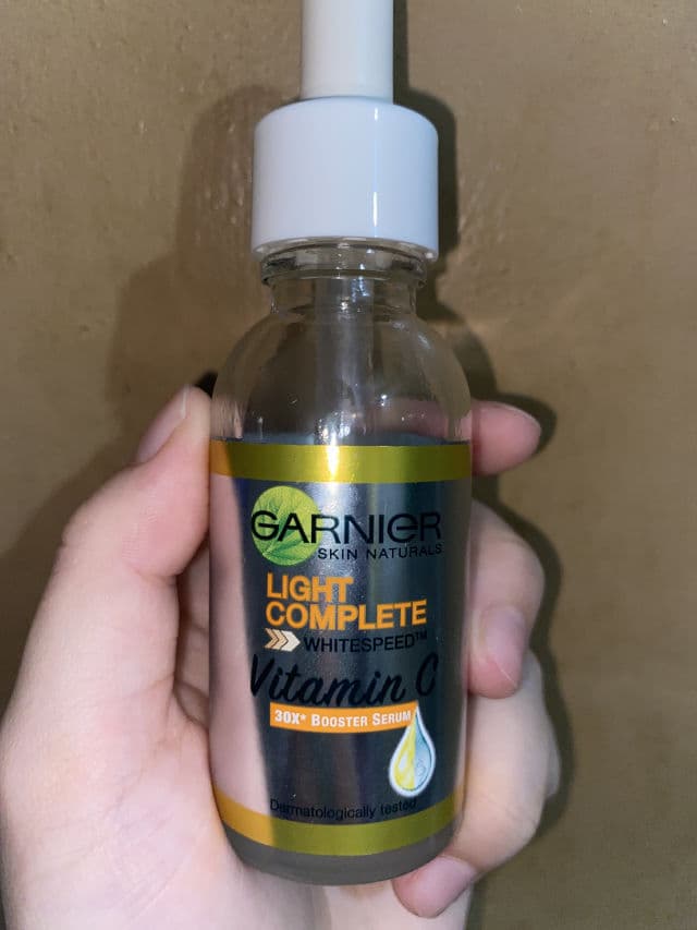 Garnier Light Complete Vitamin C Booster Serum review photo by Kaiiixx