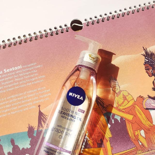 Nivea Soothing Cleansing Oil with Grapeseed Oil review photo by vosmeyu