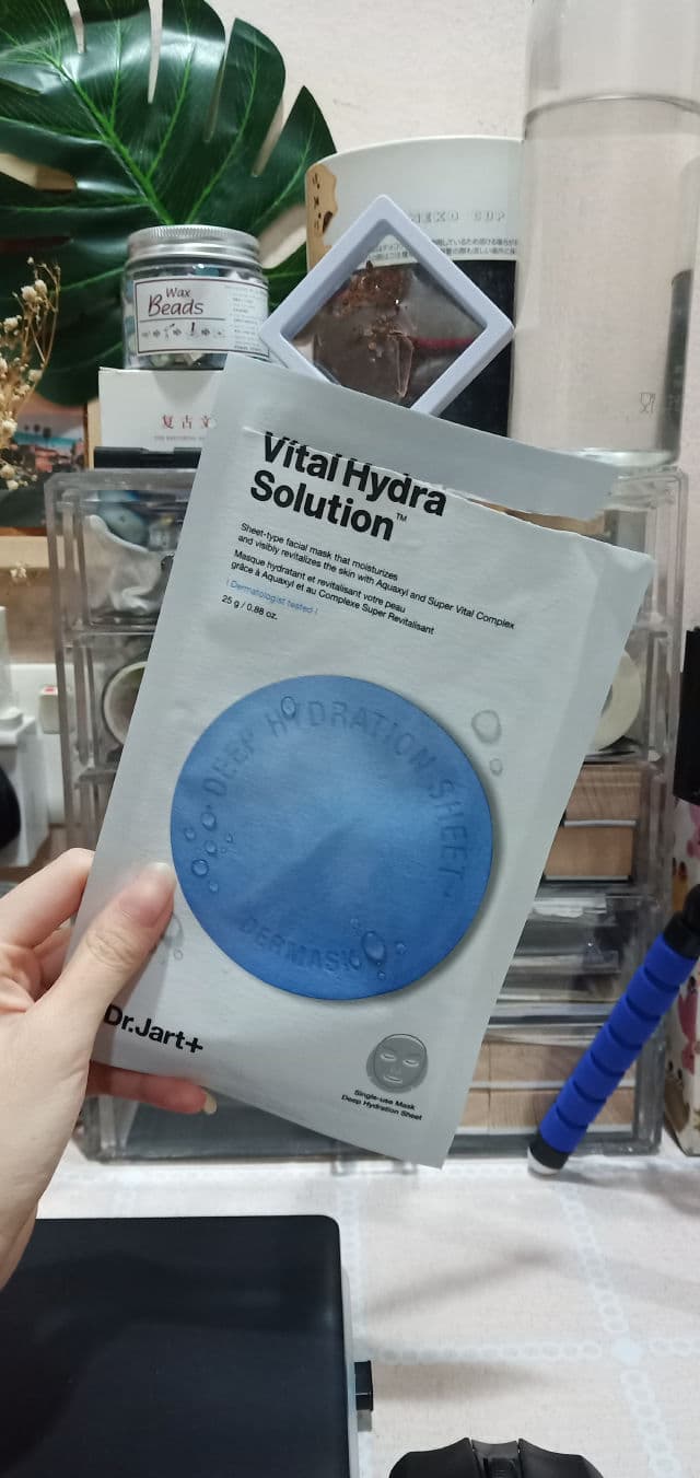 Dr. Jart+ Dermask Water Jet Vital Hydra Solution review photo by KarenJiaHui