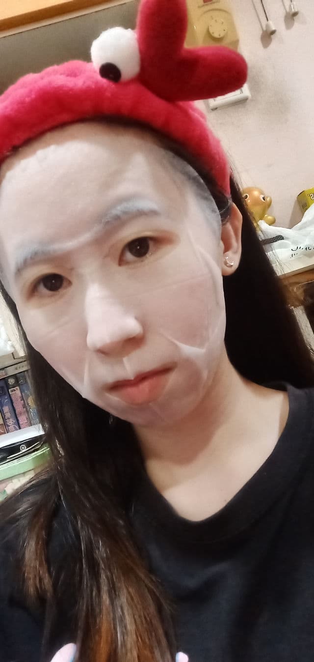Dr. Morita Hyaluronic Acid Moisture Essence Facial Mask review photo by KarenJiaHui
