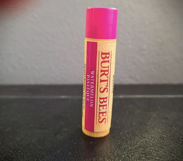 Burt's Bees Island Lip Balm With Passion Fruit review photo by KateT