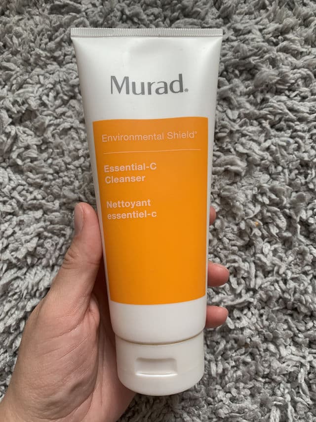 Murad Essential-C Cleanser review photo by Katerynabeauty