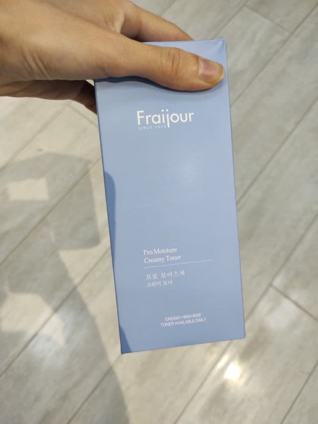 Fraijour Pro Moisture Creamy Toner review photo by Katherina