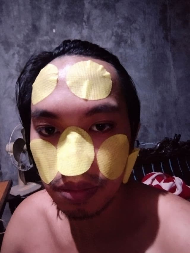 So Natural Shining Face Peeling Pads review photo by Katho