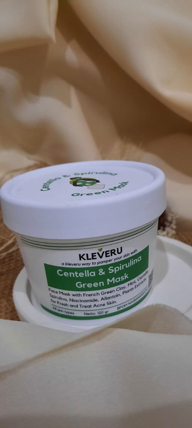 Kleveru Centella and Spirulina Green Mask review photo by Kautsar