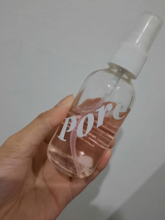 Mad For Makeup 3in1 Pore Clarifying Treatment Essence review photo by Kautsar