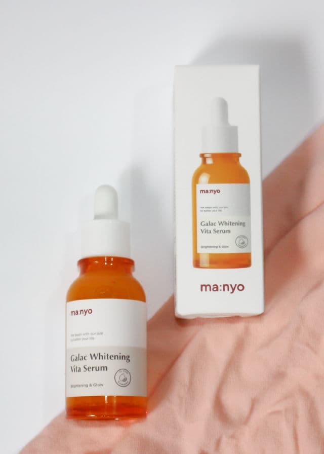 manyo Galac Whitening Vita Serum review photo by KayeCyyy
