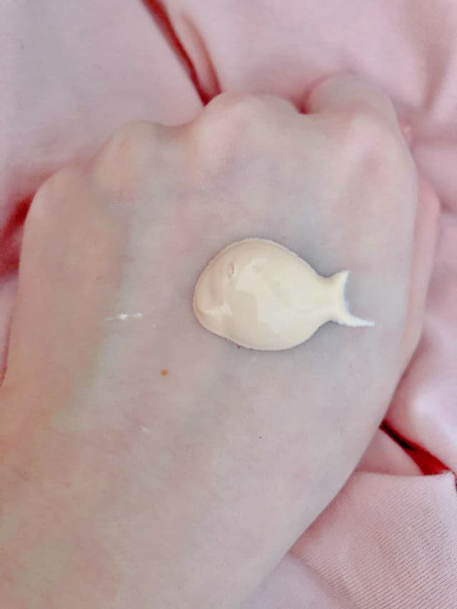 Bellflower Carrot Mild Sunscreen SPF50+/PA++++ review photo by Klyn