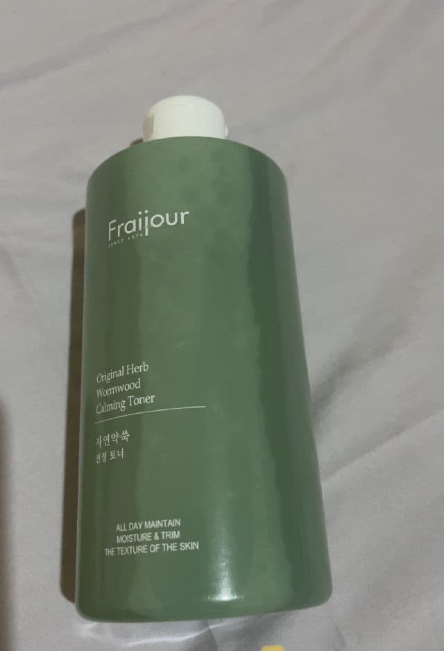 Fraijour Original Herb Wormwood Calming Toner review photo by Lailynp