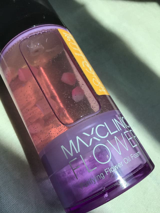 Maxclinic Purifying Flower Oil Foam review photo by Laoyi