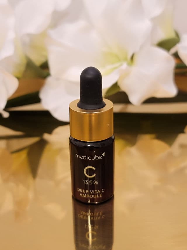 Medicube Deep Vita C Ampoule review photo by LauraJayne