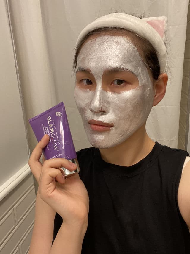 GlamGlow GravityMud Firming Treatment review photo by Lemonsea