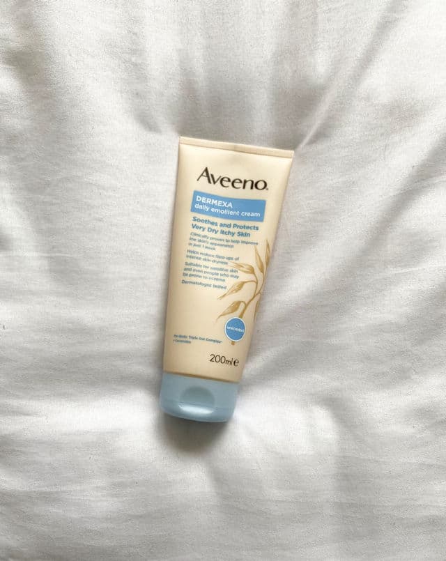 Aveeno Dermexa Daily Emollient Cream review photo by MLiaBeauty