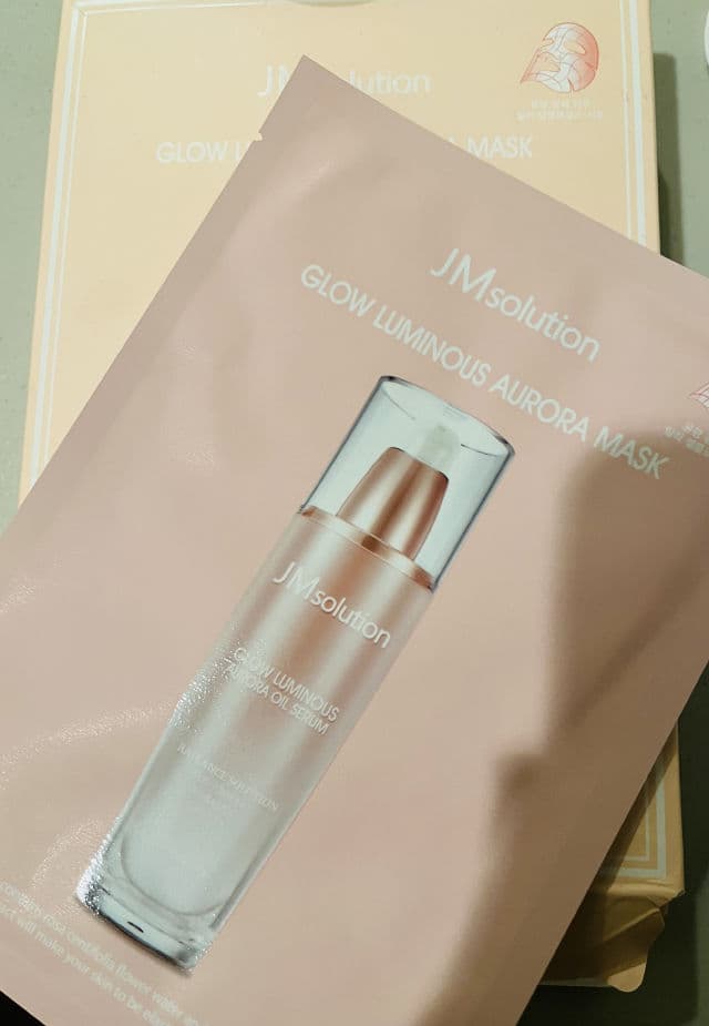 JMsolution Glow Luminous Aurora Mask review photo by MMtrynew