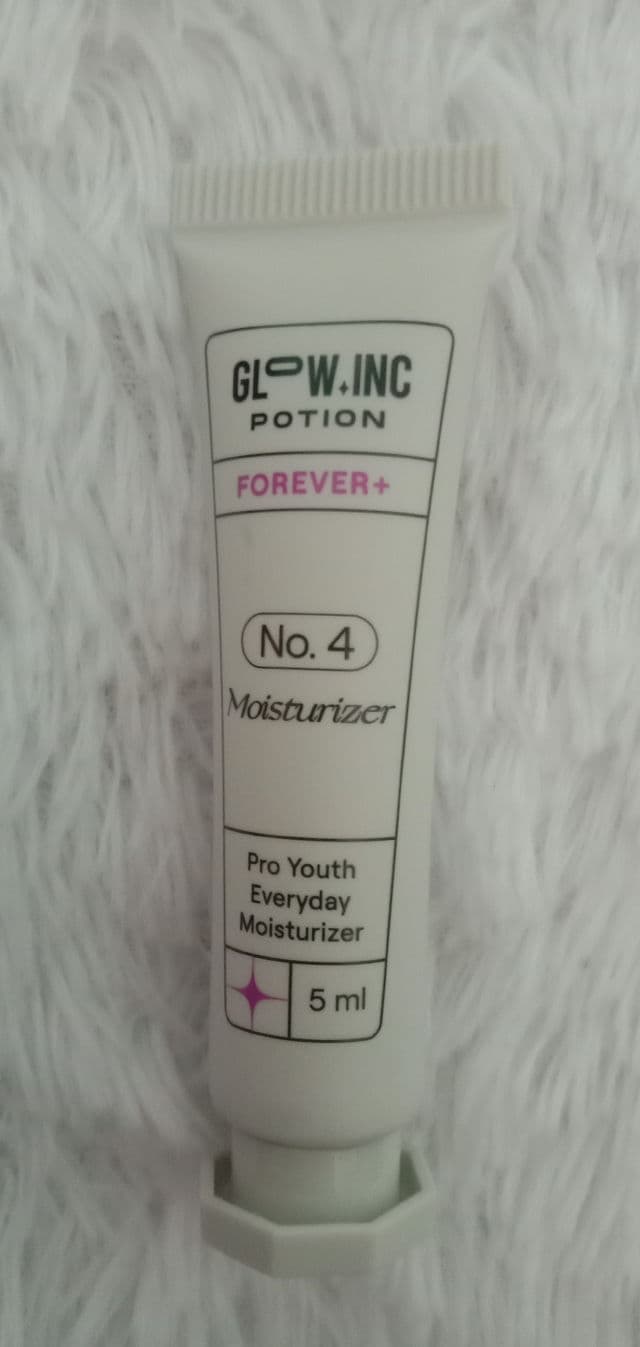 Glow Inc Potion FOREVER+ Pro Youth Everyday Moisturizer review photo by Macthaltte