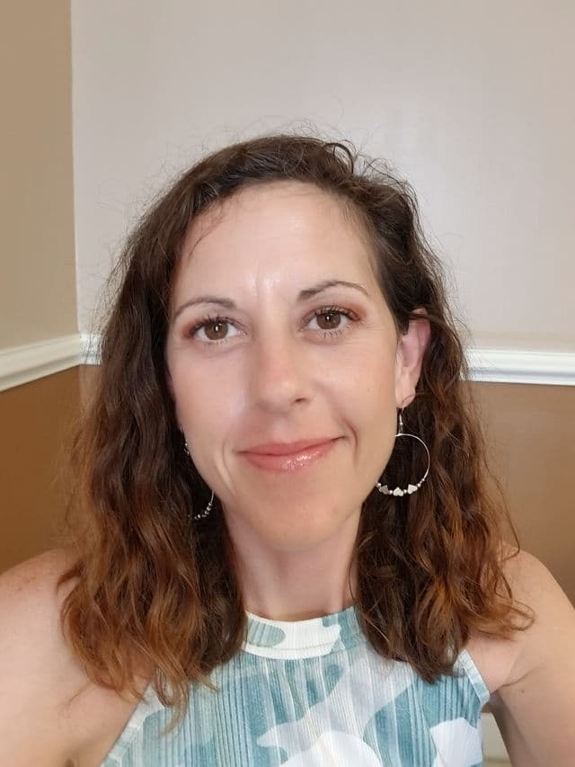 L'Oreal Paris Revitalift Retinol + Niacinamide Pressed Night Cream review photo by MariePoston41