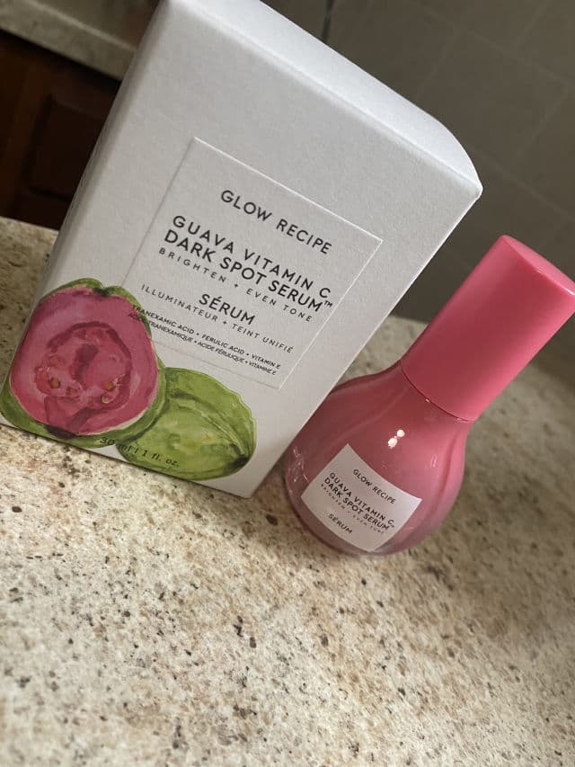 Glow Recipe Guava Vitamin C Dark Spot Serum review photo by Mavis1133