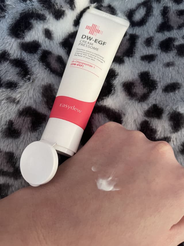 Easydew DW-EGF Cream Pressome review photo by MegD630