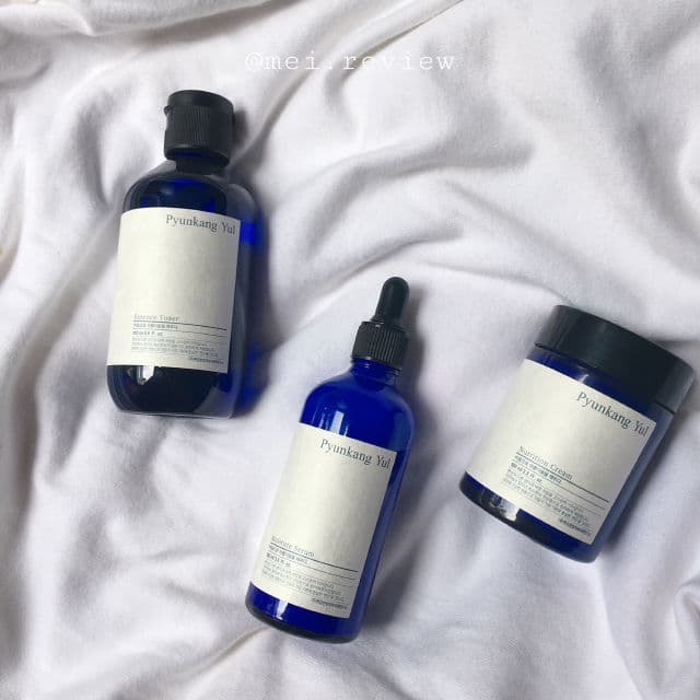 Pyunkang Yul Moisture Ampoule review photo by MeiMeiReview