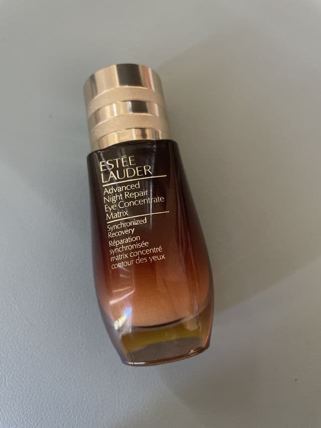 Estee Lauder Advanced Night Repair Eye Concentrate Matrix Synchronized Recovery review photo by Miaahannah