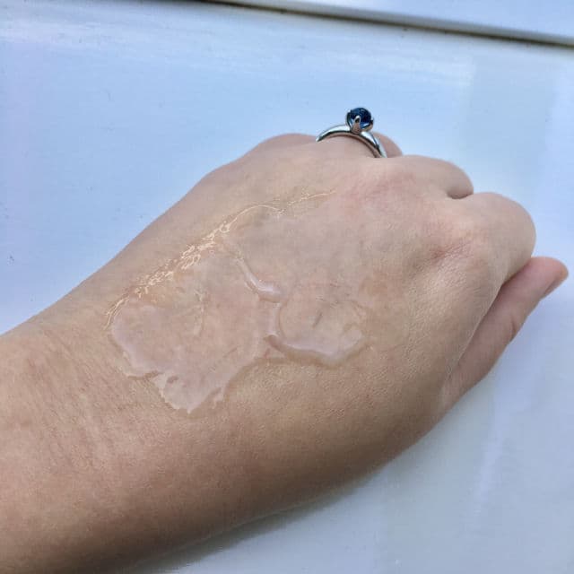 CeraVe Hydrating Facial Cleanser review photo by MimiMomoSkincare