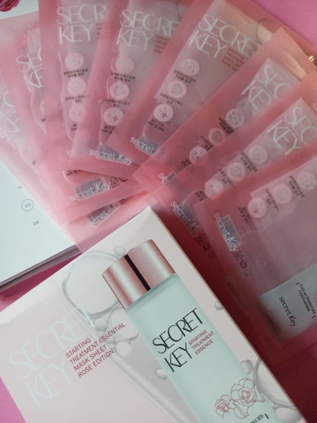 SECRET KEY Starting Treatment Essential Mask Sheet review photo by Miss_LunaYee