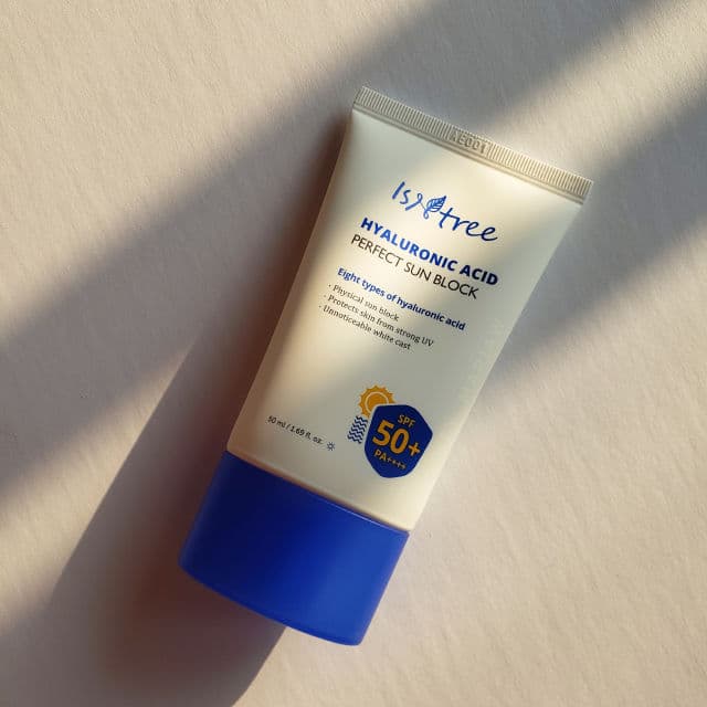 ISNTREE [Discontinued] Hyaluronic Acid Perfect Sun Block review photo by MissMaria