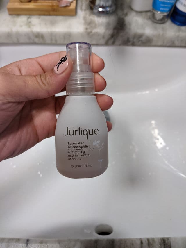 Jurlique Rosewater Balancing Mist review photo by Misshell