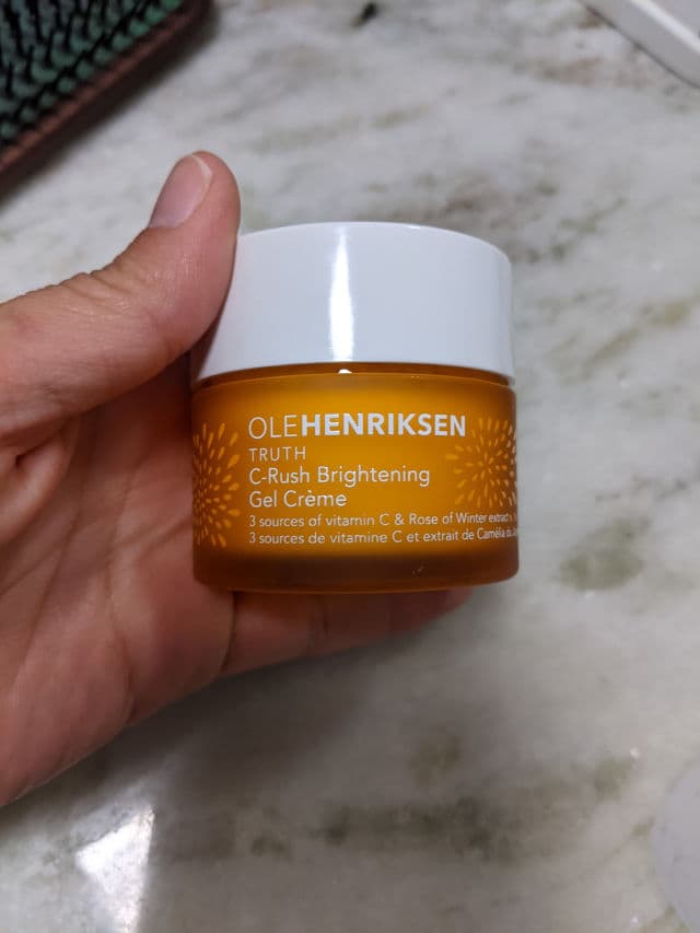 Ole Henriksen C-Rush Brightening Gel Crème review photo by Misshell