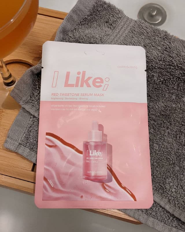 Audrey & Young I Like Red Sweetone Serum Mask review photo by Misshell