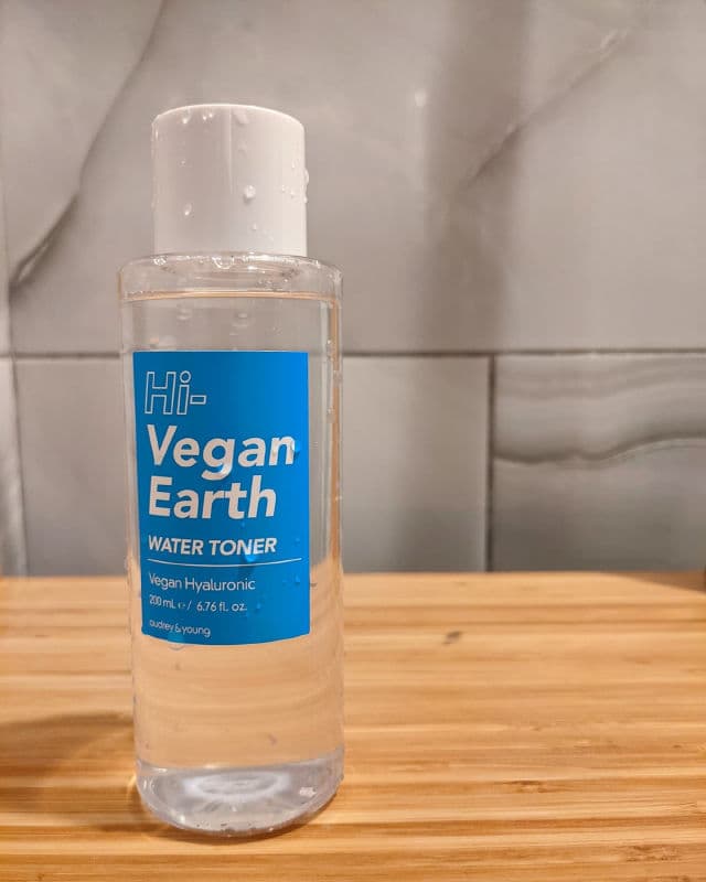 Audrey & Young Hi Vegan Water Toner review photo by Misshell