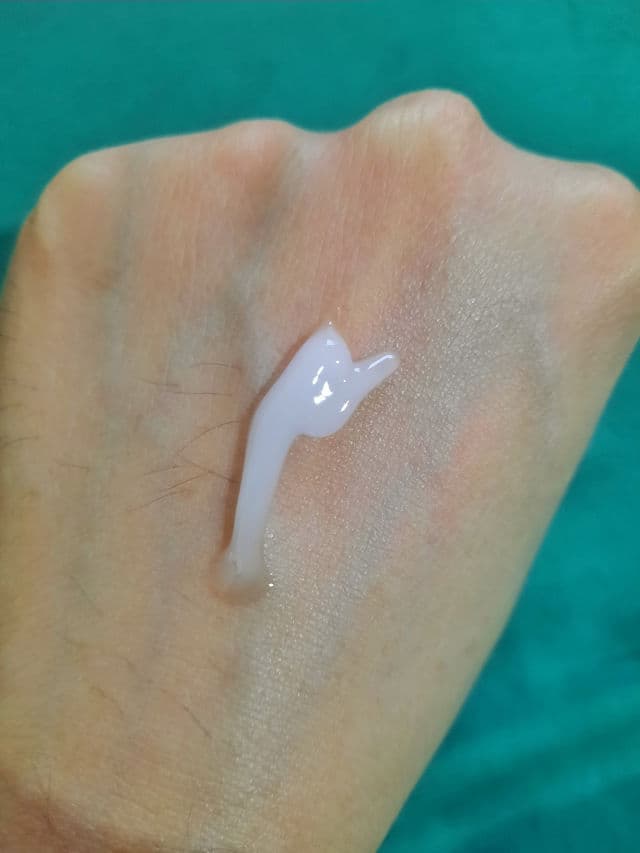 Baroness Cica Intense Cream review photo by MommaWithSkinIssues