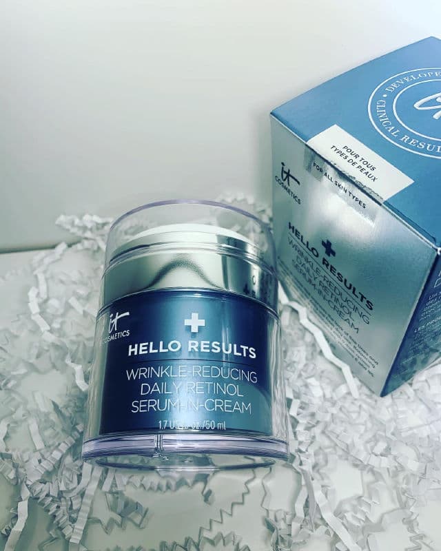 It Cosmetics Hello Results Wrinkle-Reducing Daily Retinol Serum-in-Cream review photo by Mrsnurazat