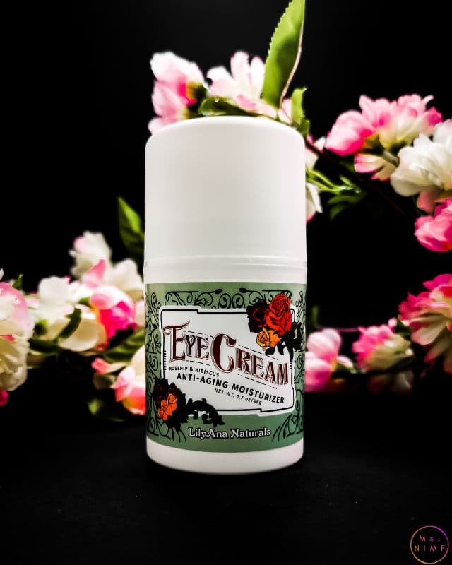 LilyAna Naturals Eye Cream Moisturizer review photo by MsNIMF