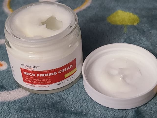 Pureauty Naturals Neck Firming Cream review photo by Msalasky88