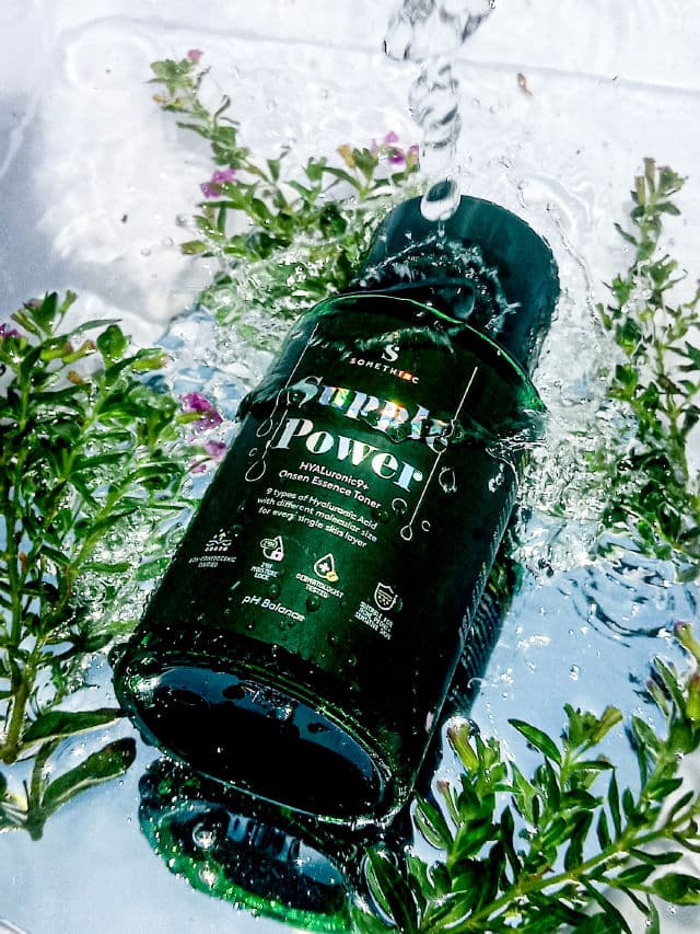 Somethinc Supple Power Hyaluronic9+ Onsen Essence Toner review photo by MuslimDarmawan