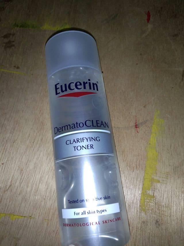 Eucerin DermatoCLEAN Clarifying Toner review photo by MzLyana