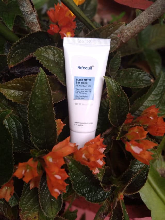 Re'equil Ultra Matte Dry Touch Sunscreen review photo by MARIAMS