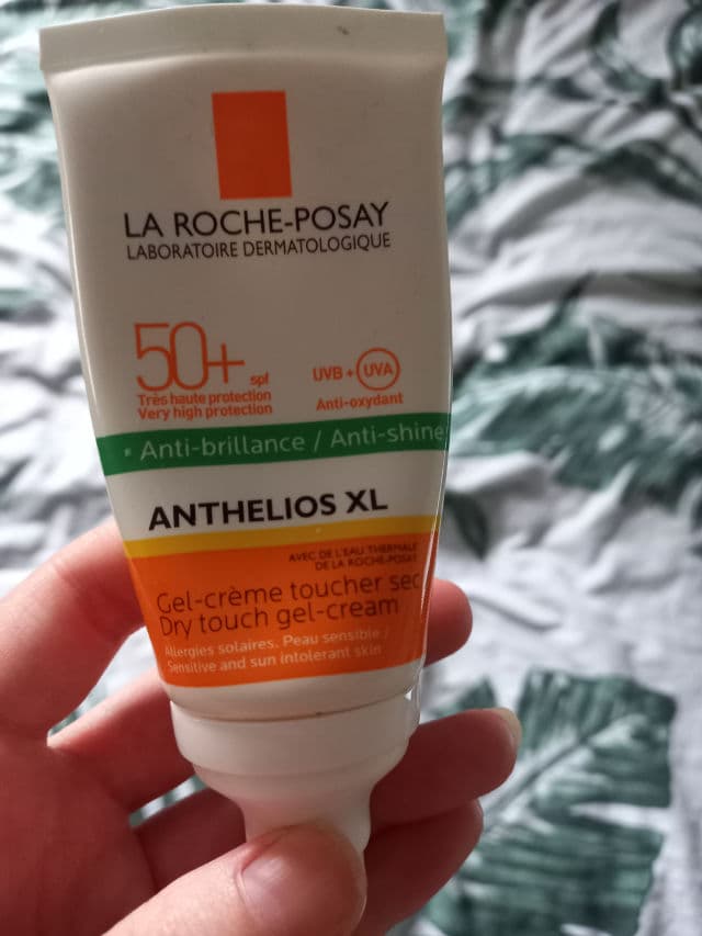 La Roche-Posay Anthelios XL Dry Touch SPF50+ Sunscreen For Oily Skin review photo by Nefeli