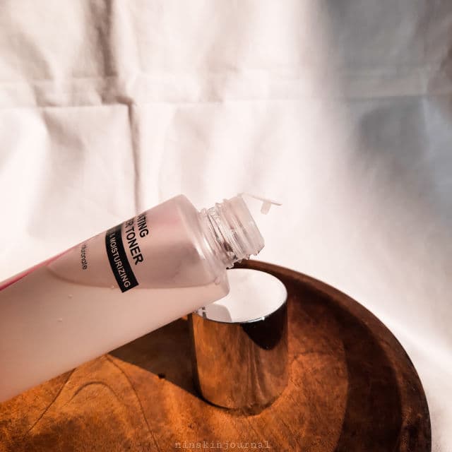 Airnderm Aesthetic Hydrating Primer Toner review photo by Ninskinjournal