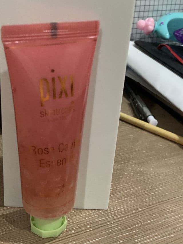 Pixi Rose Caviar Essence review photo by Nisakniza