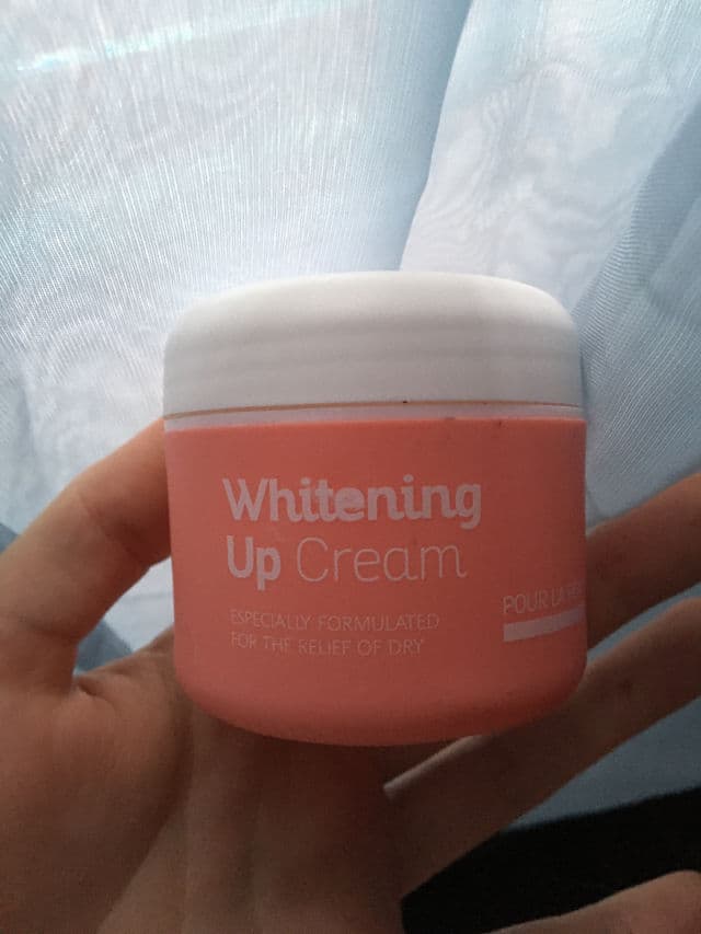 Pour La Peau Whitening Up Cream review photo by NovaLinner
